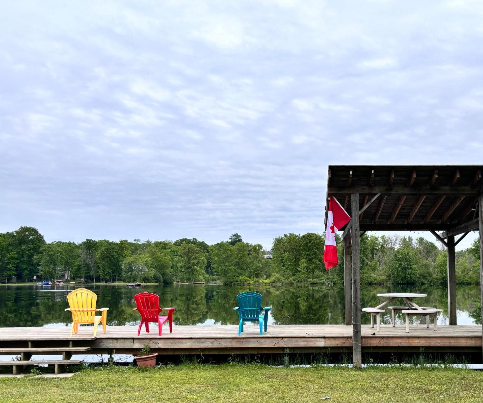 Lakefront Hideaway Resort Kawartha Lakes Buitenkant foto